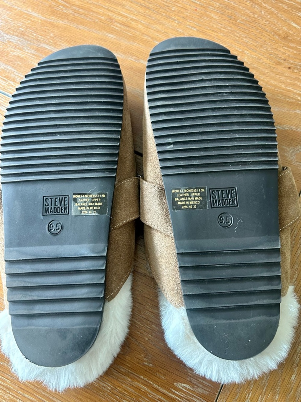 New Steve Madden Money F Leather Faux Fur Slop on Clogs - Picture 5 of 5